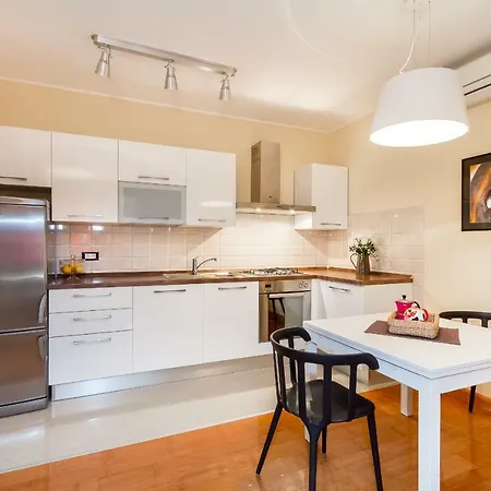 Stylish Apartmán *